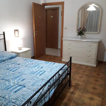 Villa Del Colle Apartment *