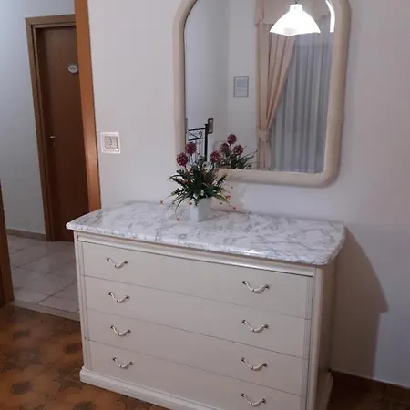 Apartment Villa Del Colle *